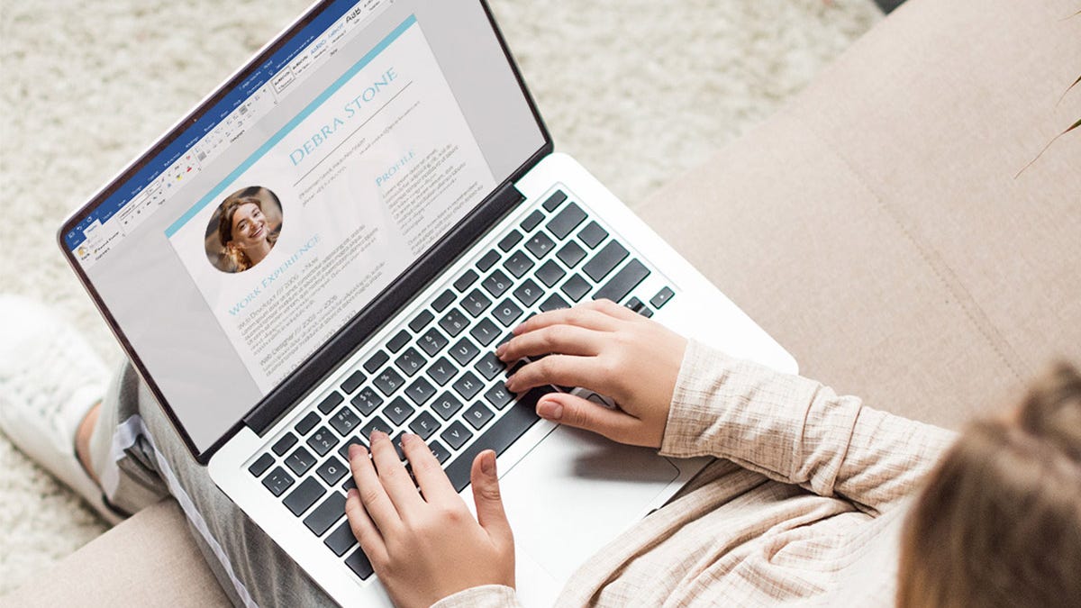Land the job you want with this resume and career search asset bundle