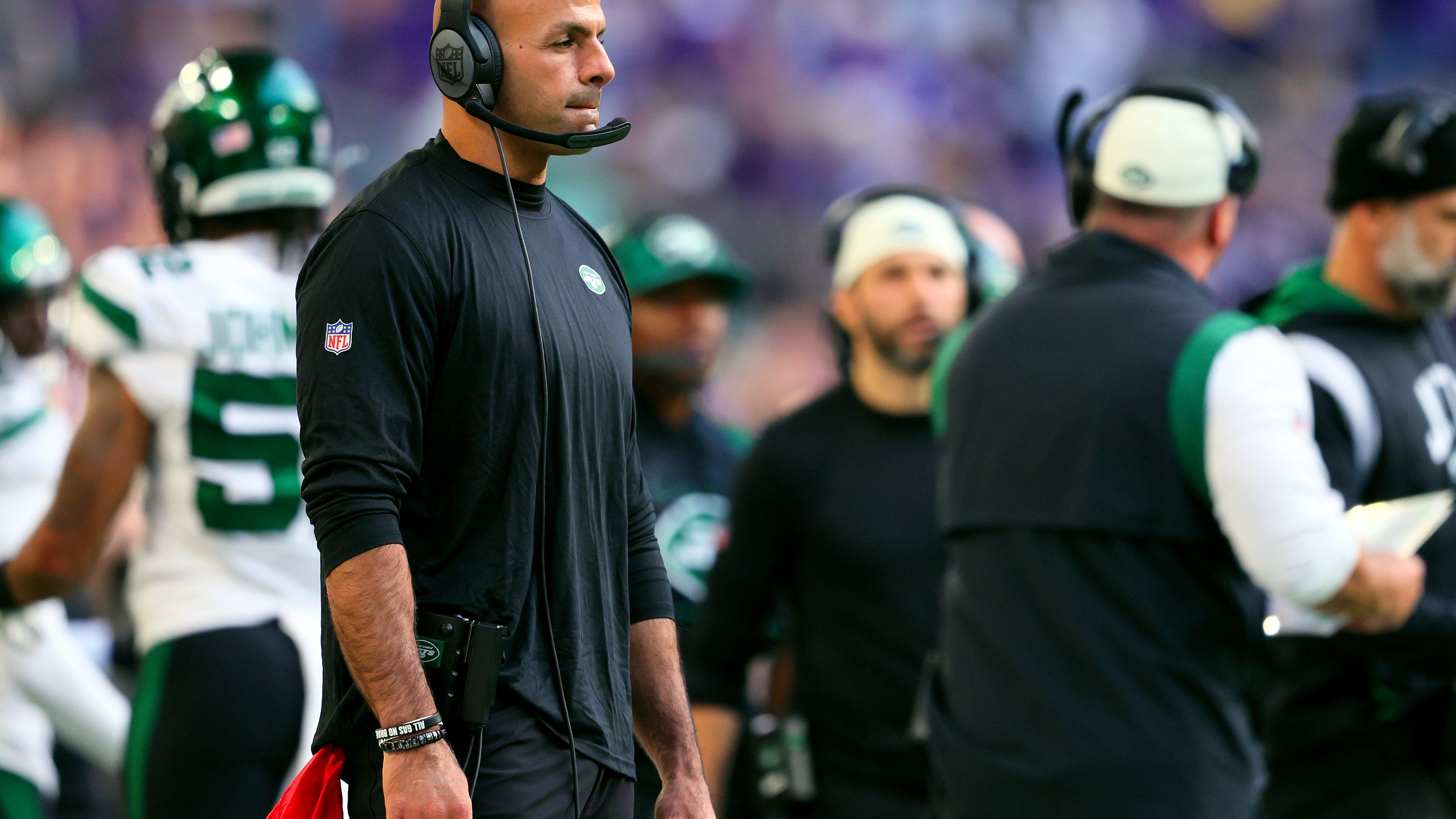 Jets fans roast Braxton Berrios on Twitter after dropping potential game-winning TD