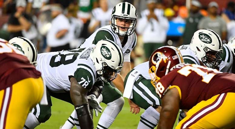 Sam Darnold lines up under center against the Washington Redskins on Aug. 16, 2018, at FedEx Field in Landover, Maryland.