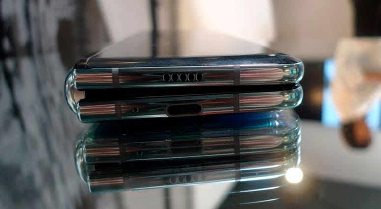 Samsung Galaxy Fold phone