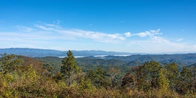 The view from the top of Sassafras Mountain