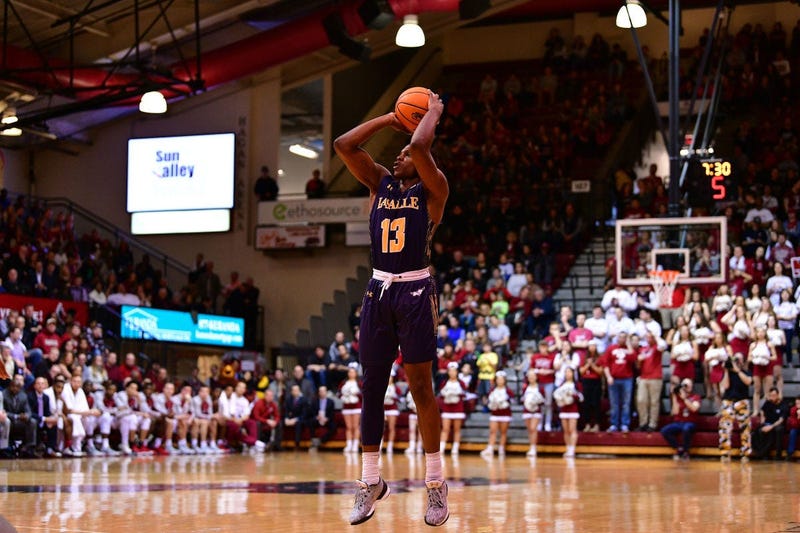 La Salle junior guard/forward Saul Phiri