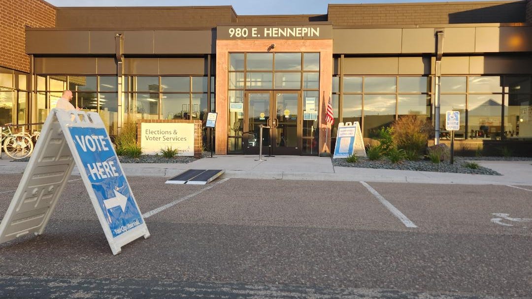 Early voting underway for November election