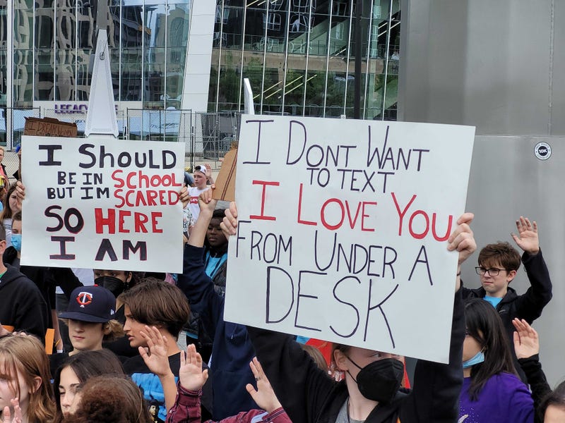 Students walk out of class for gun violence rally in Minneapolis