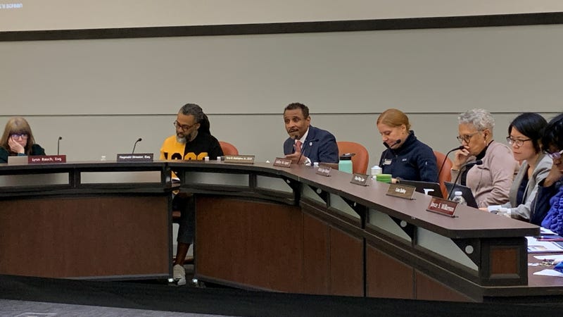 School District Superintendent Tony Watlington convenes a meeting of the Philadelphia Board of Education.