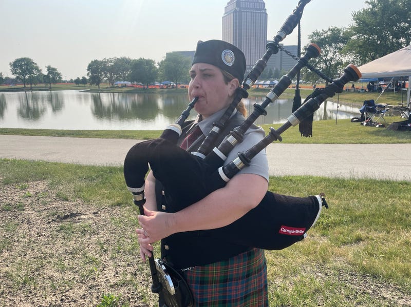 Scottish bagpiper