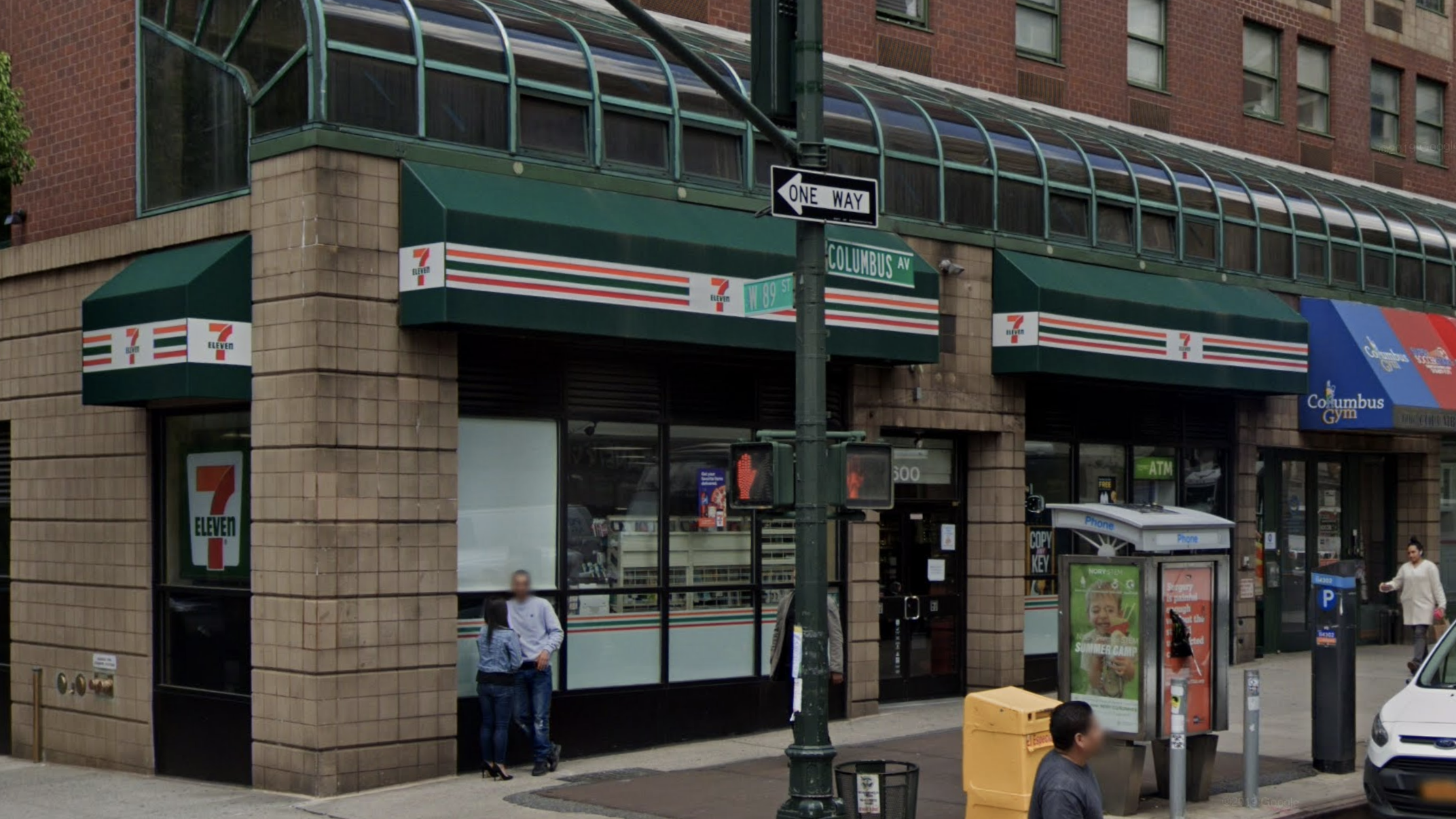 Upper West Side 7-Eleven robbed at gunpoint by 2 masked men: NYPD