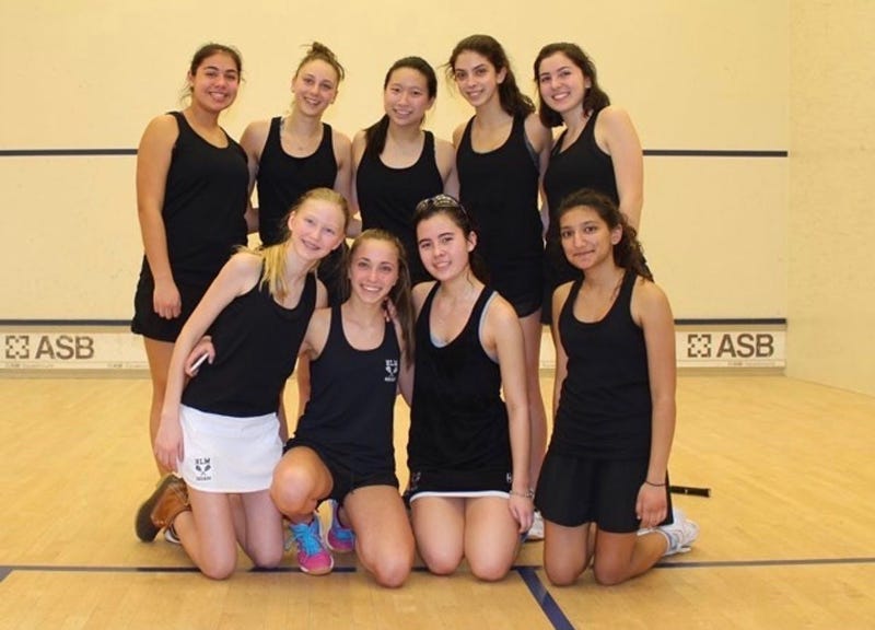Kiran Khurana's squash teammates 