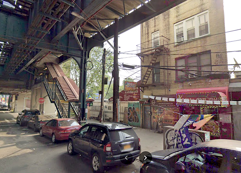 google maps photo of the Bronx Park East Subway Station