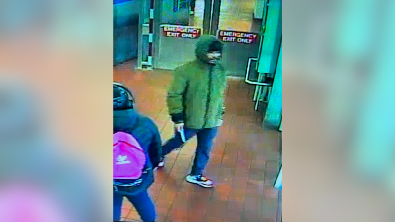 man wanted for SEPTA stabbing