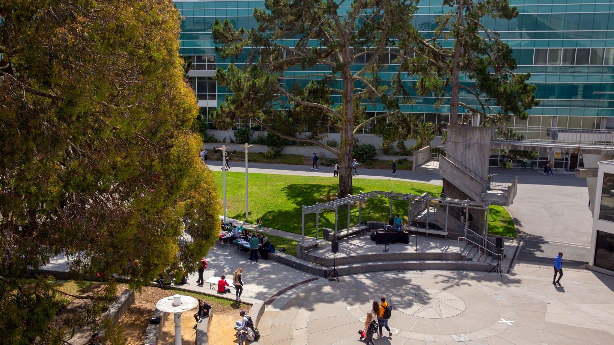 San Francisco State becomes first public university to offer bilingual journalism major