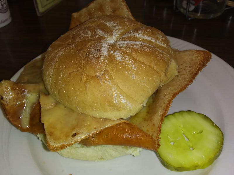 Shady Glen Cheeseburger