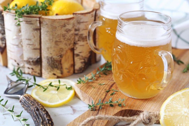 A shandy cocktail made with beer and lemonade