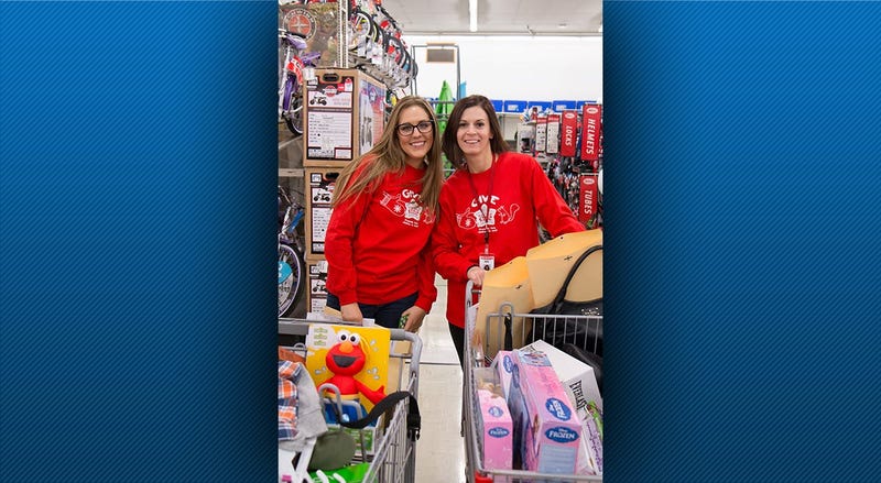 Sheetz Employees Shopping for Kids