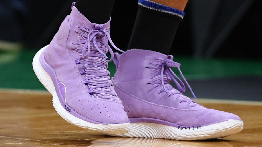Steph Curry wears lucky Purple Playoff Shoes to Game 6