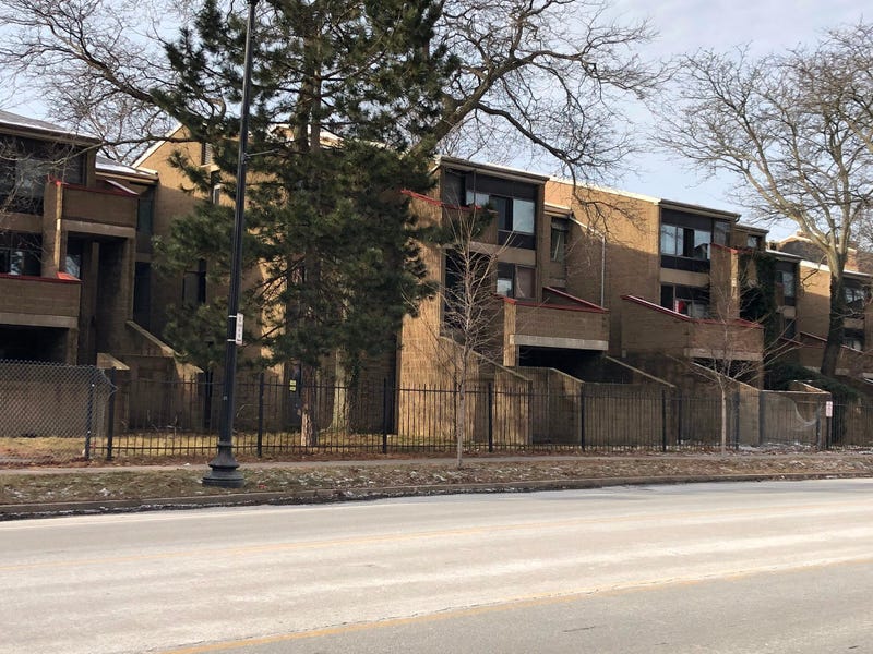 Shoreline Apartments. January 9, 2020 (WBEN Photo/Mike Baggerman)
