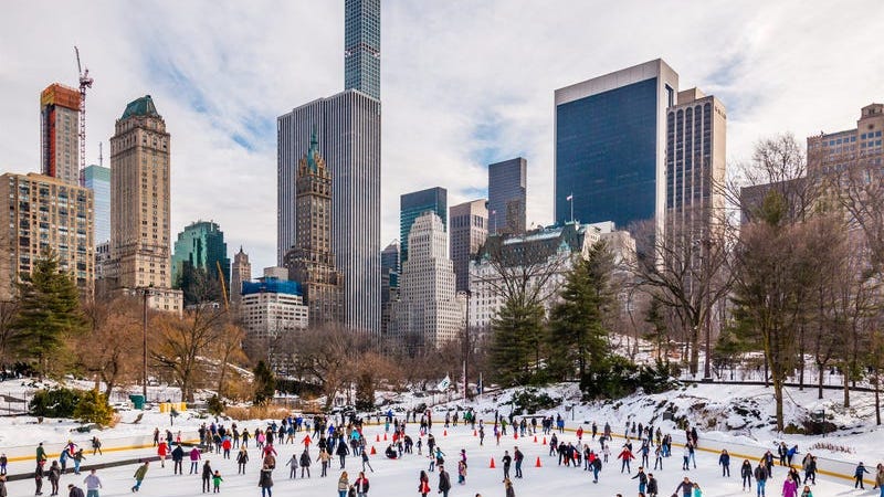 La pista de patinaje Wollman reabre en Central Park con nuevos operadores