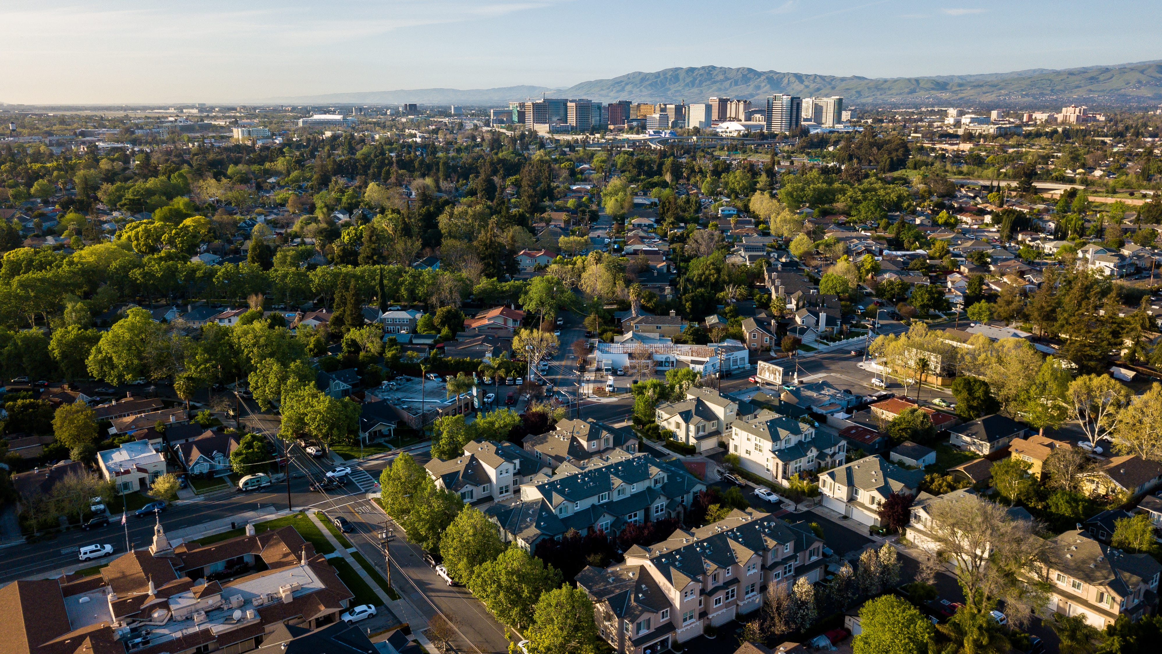 Silicon Valley business leader resigns after fallout from racist ad