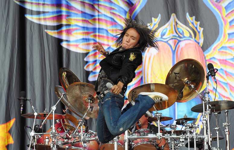 Journey, Arnel Pineda, Jumping, Concert, Download Festival, 2009