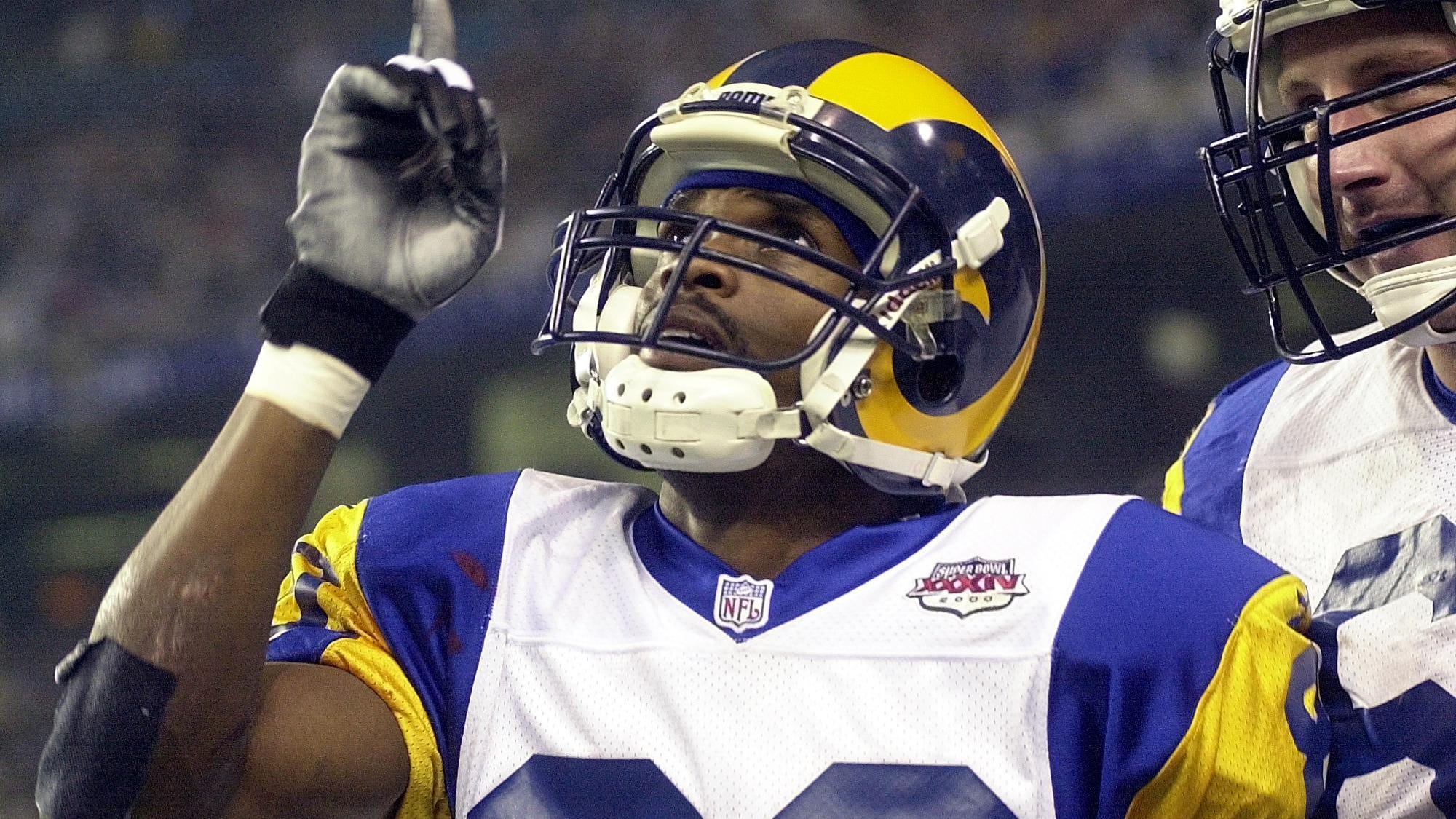 LISTEN: New Hall of Famer Isaac Bruce pays respect to his 'adopted' home of St. Louis