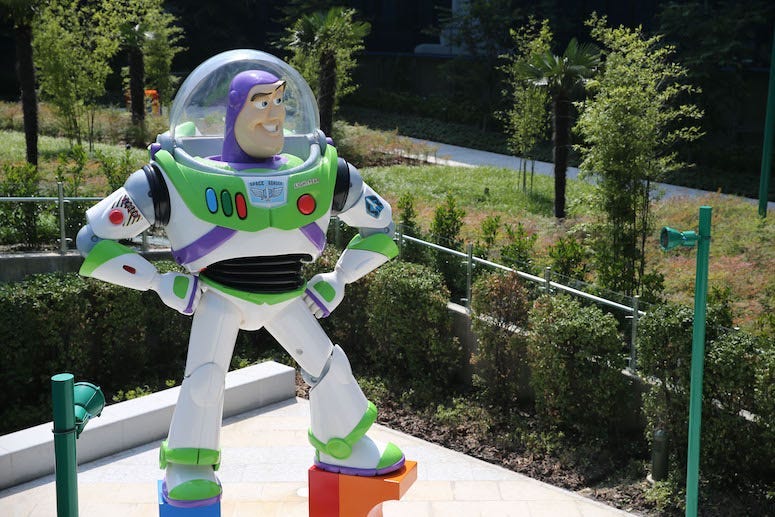 Buzz Lightyear, Statue, Toy Story Hotel, Shanghai, 2016