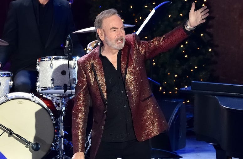 Neil Diamond, Performing, The Rockefeller Center Christmas Tree Lighting Ceremony, 2016
