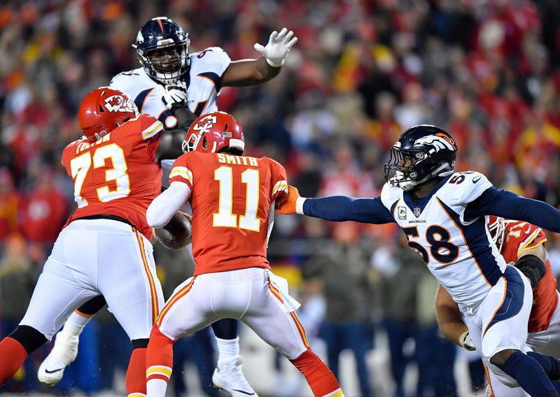 Von Miller Making a Tackle