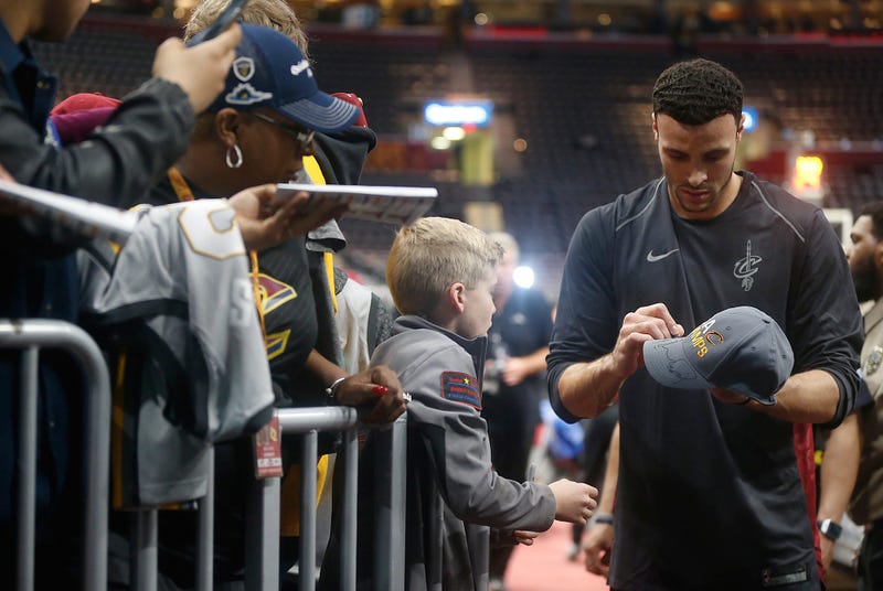 Larry Nance Jr