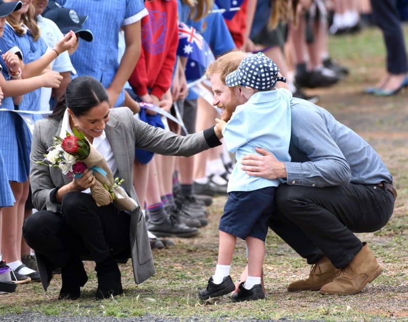 10/17/2018 - Prince Harry Duke of Sussex and Meghan Duchess of Sussex arrive at Dubbo Airport where they meet Luke Vincent, 5, from Buninyong Public School Kindergarten, New South Wales, Australia.