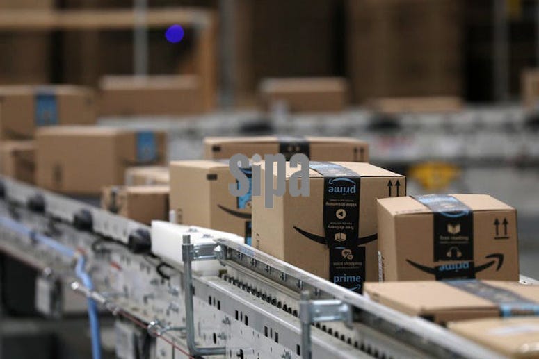 Amazon, Packages, Conveyor Belt, Warehouse