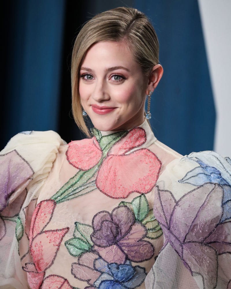 Lili Reinhart