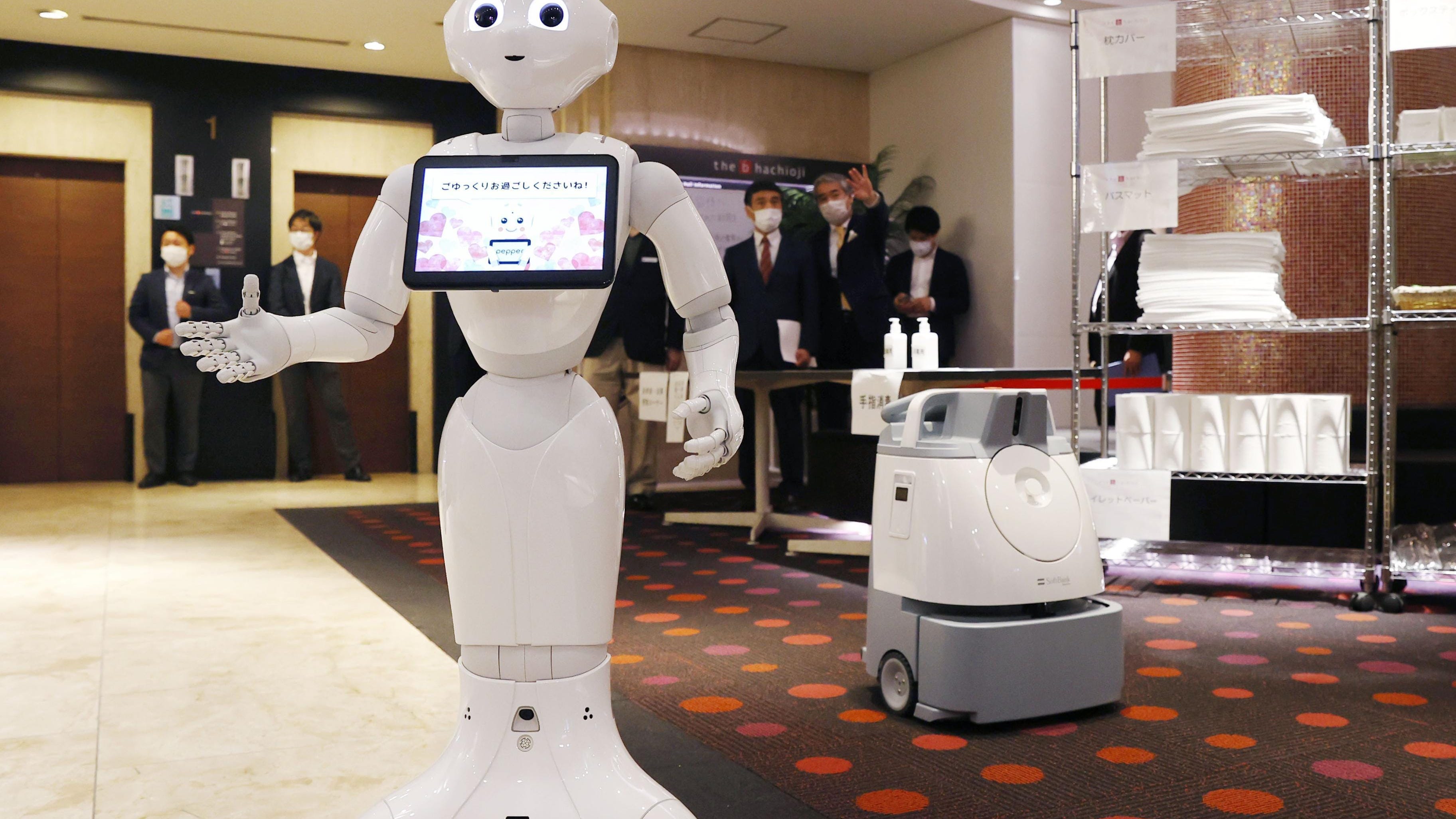 Robots, More Supervisors Could Be Part of the Tourism Industry's 'New Normal,' Professor Says