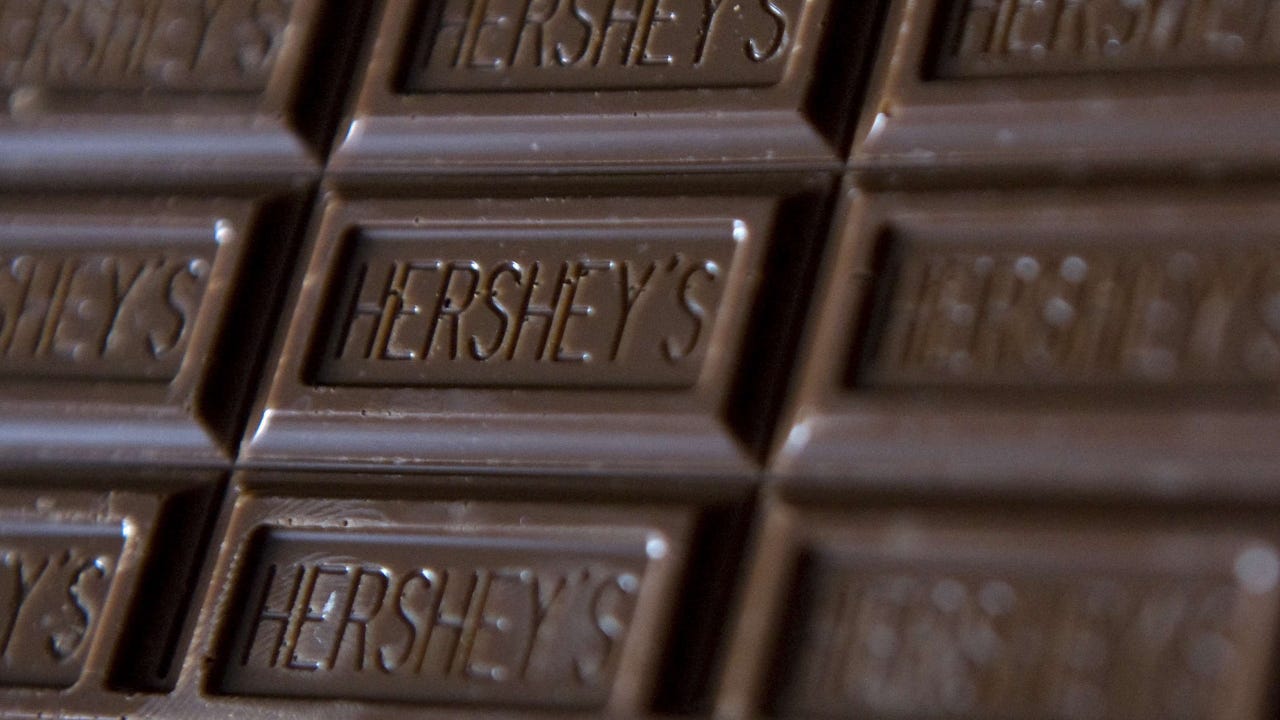 Hershey's sued over its dark chocolate