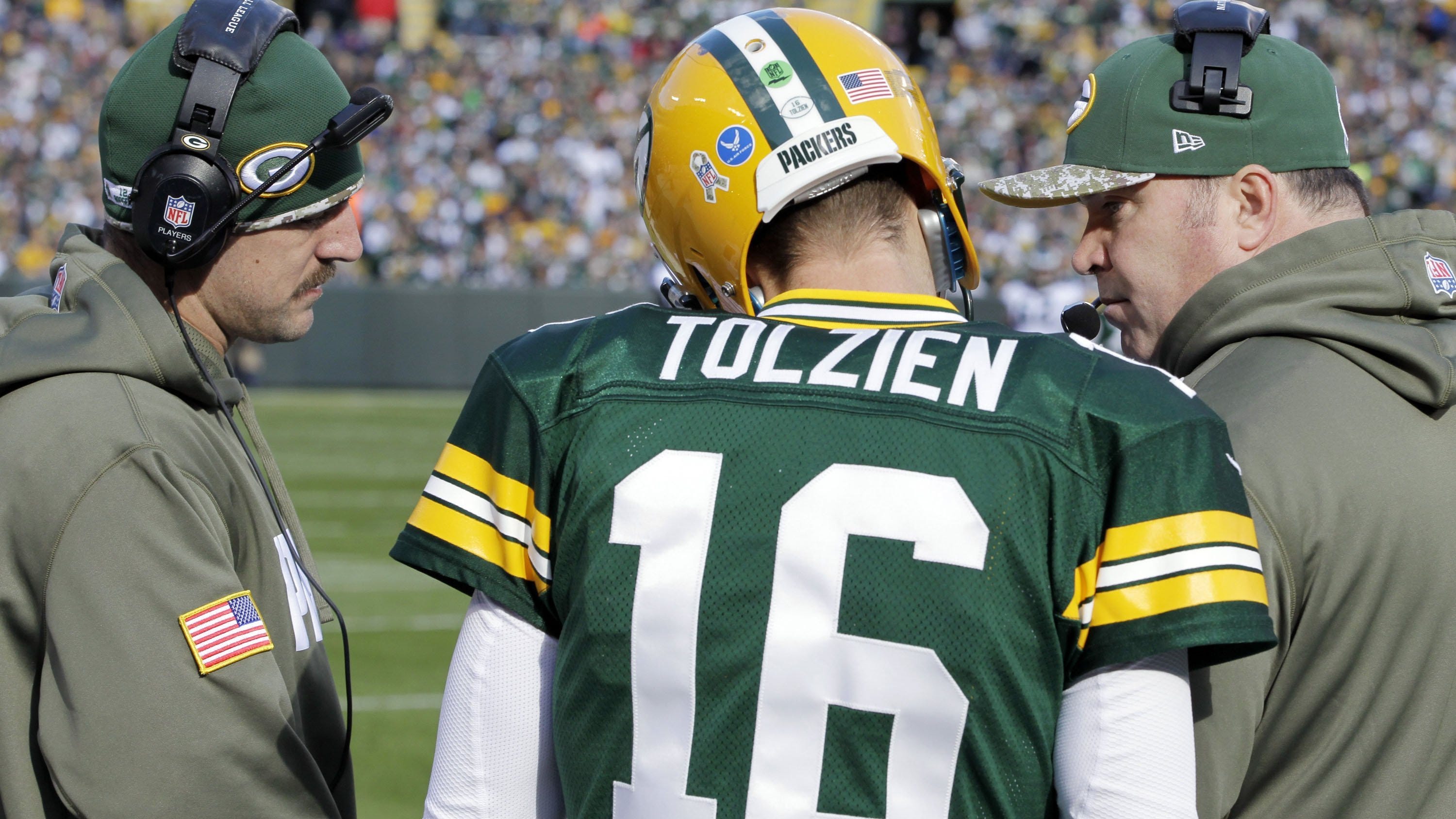 Cowboys promote Tolzien to QB coach