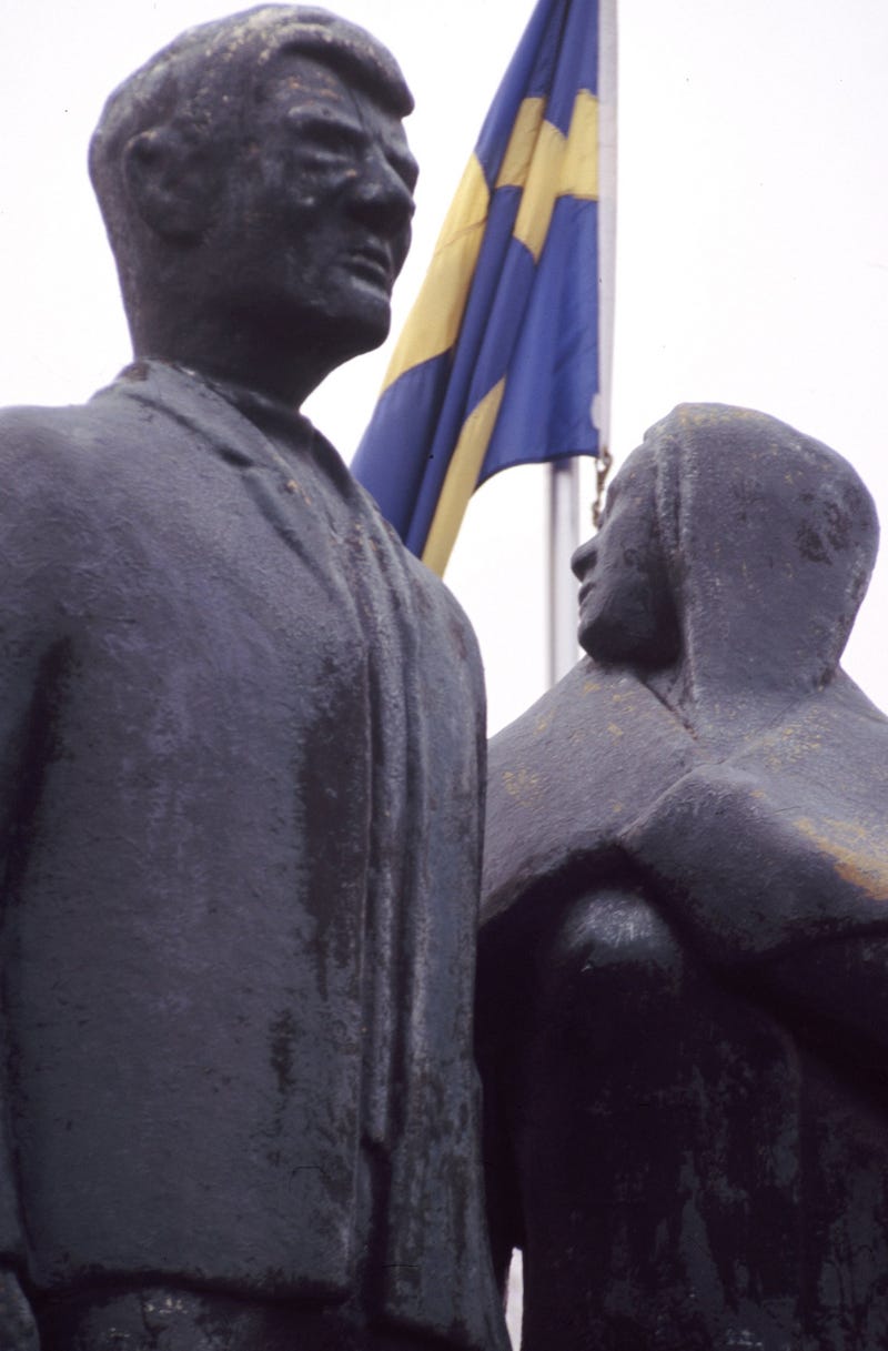 A statue of Moberg characters Karl Oskar and Kristina, with one looking ahead and one looking back to Sweden, is a major attraction to Swedish tourists in Lindstrom, Minnesota. 