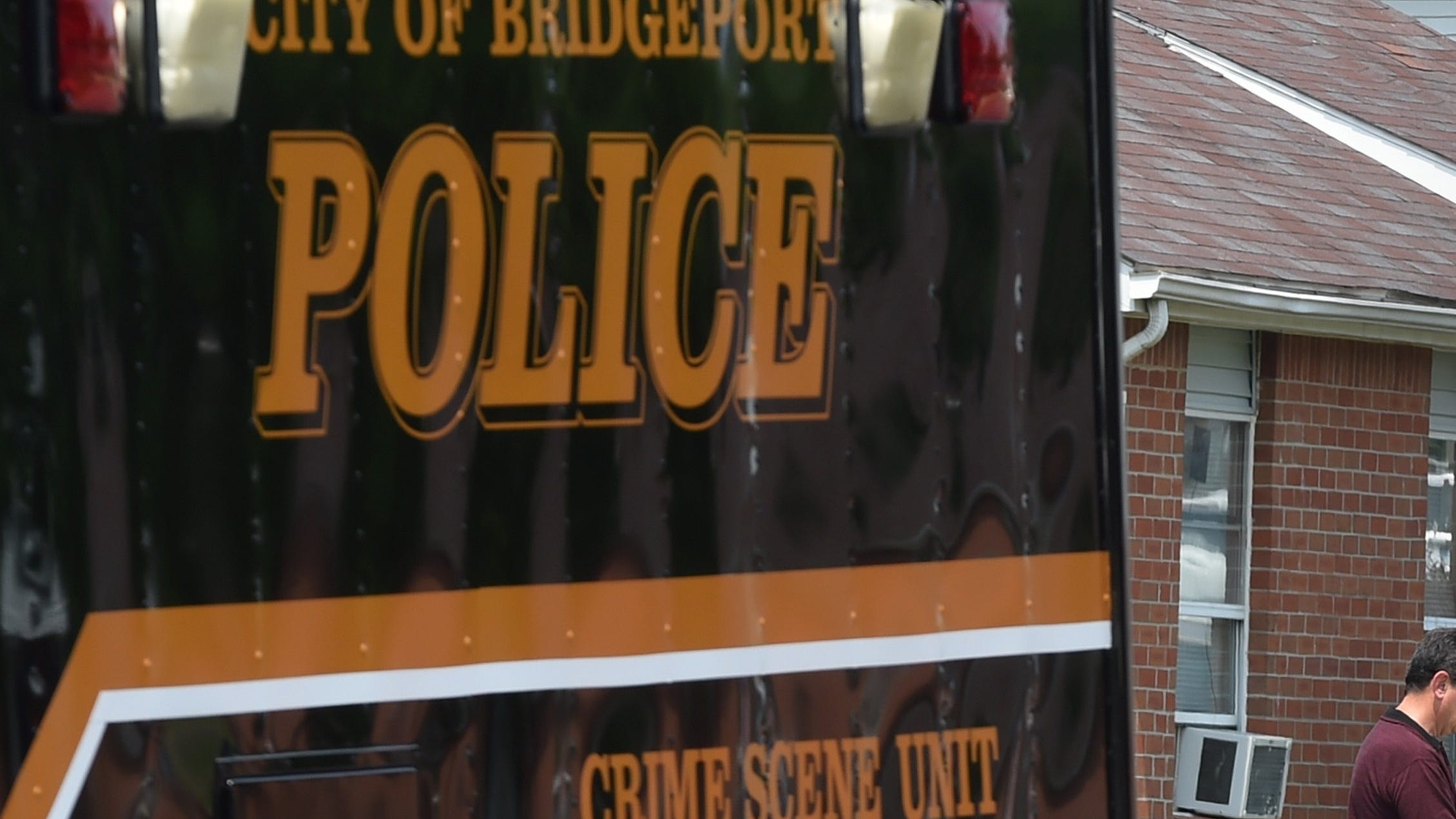 2 CT detectives suspended as police probe handling of Black women’s death investigations