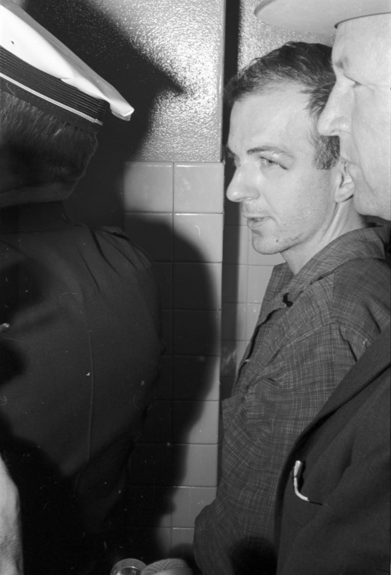 John F. Kennedy, Assassination, Lee Harvey Oswald