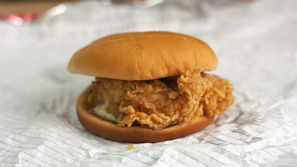 Woman finds $500 in her KFC sandwich after restaurant misplaced its daily deposit
