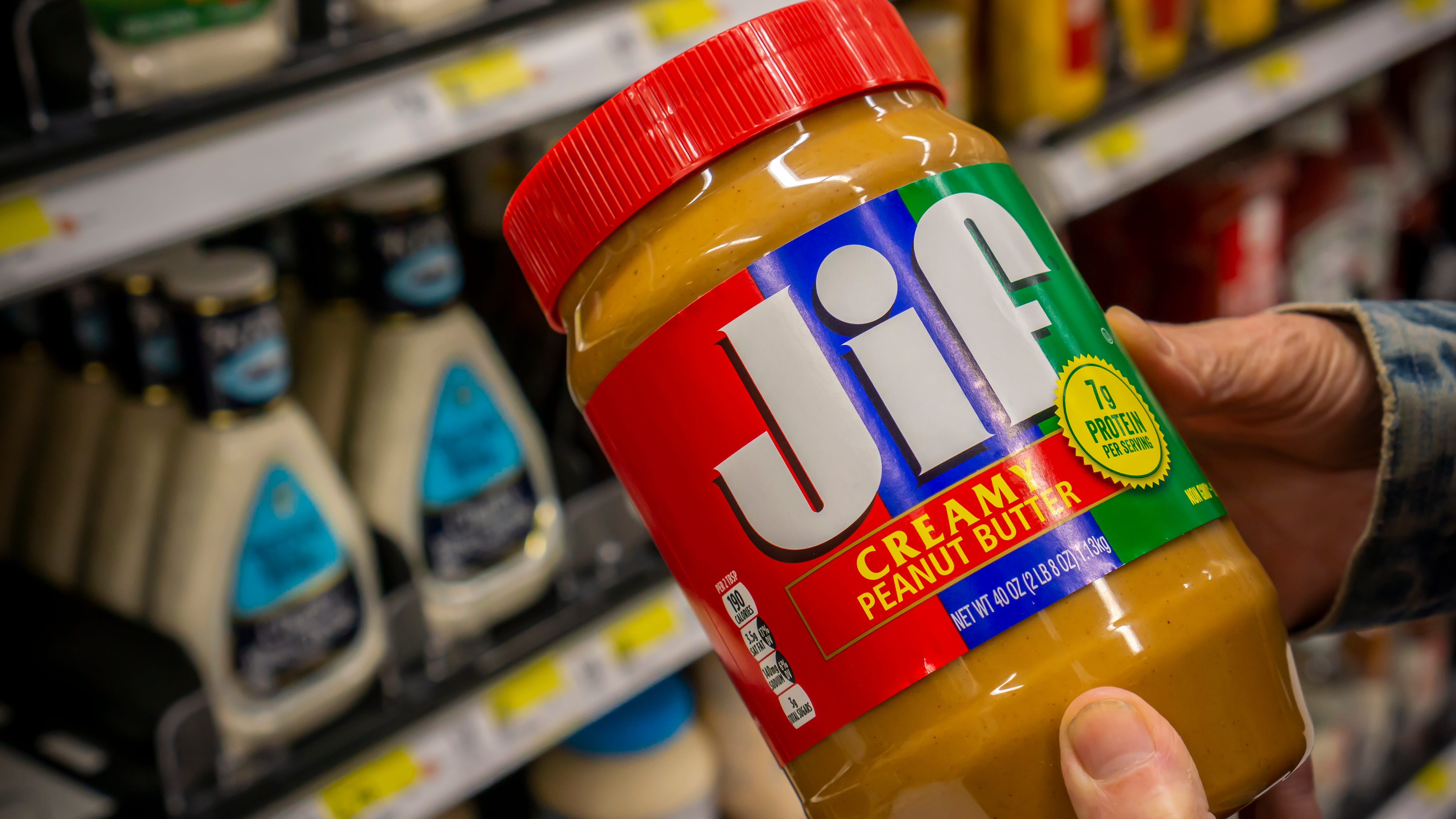 Jif peanut butter products recalled due to salmonella outbreak
