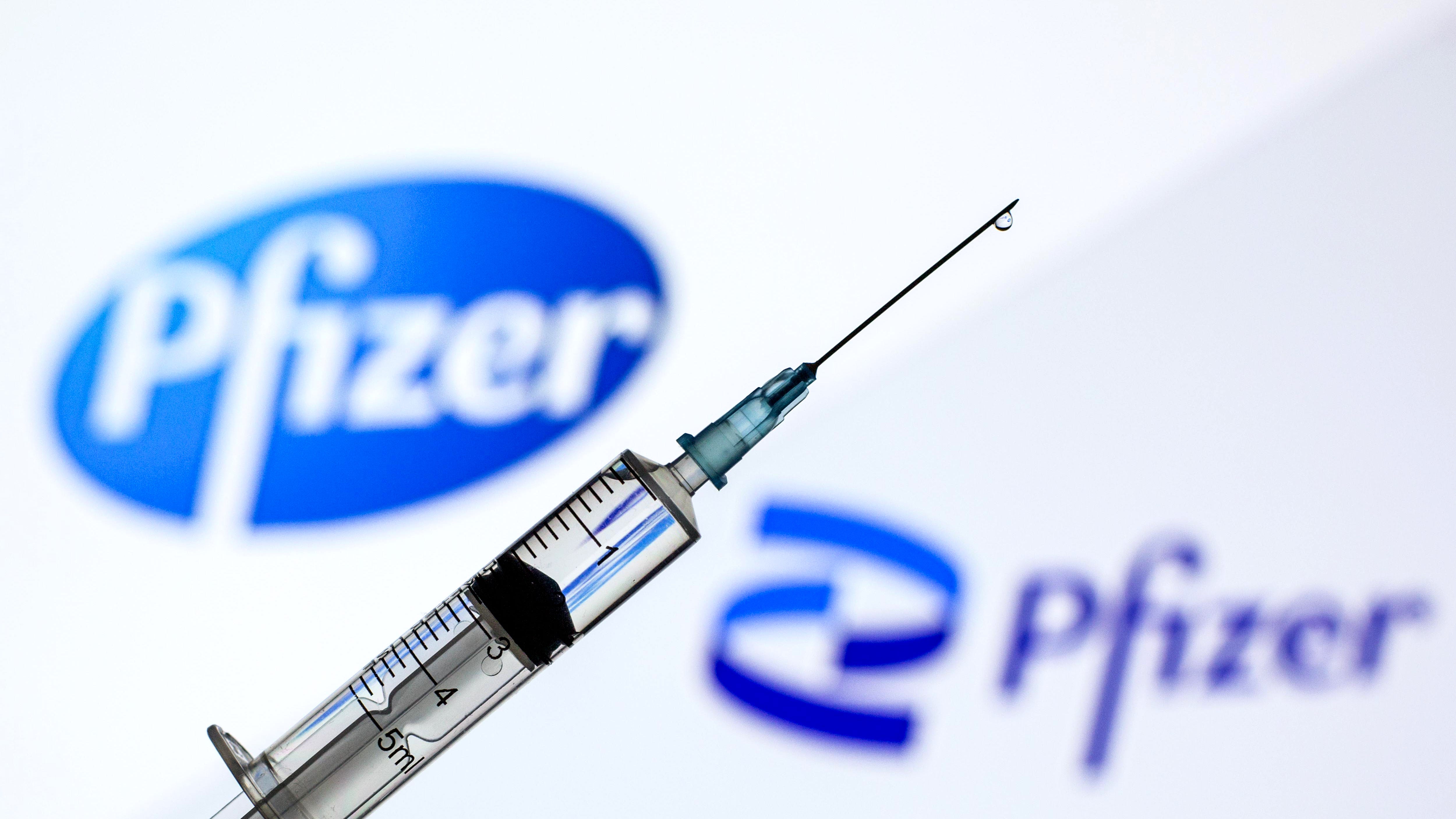 Pfizer/BioNTech seek full FDA approval of COVID-19 vaccine