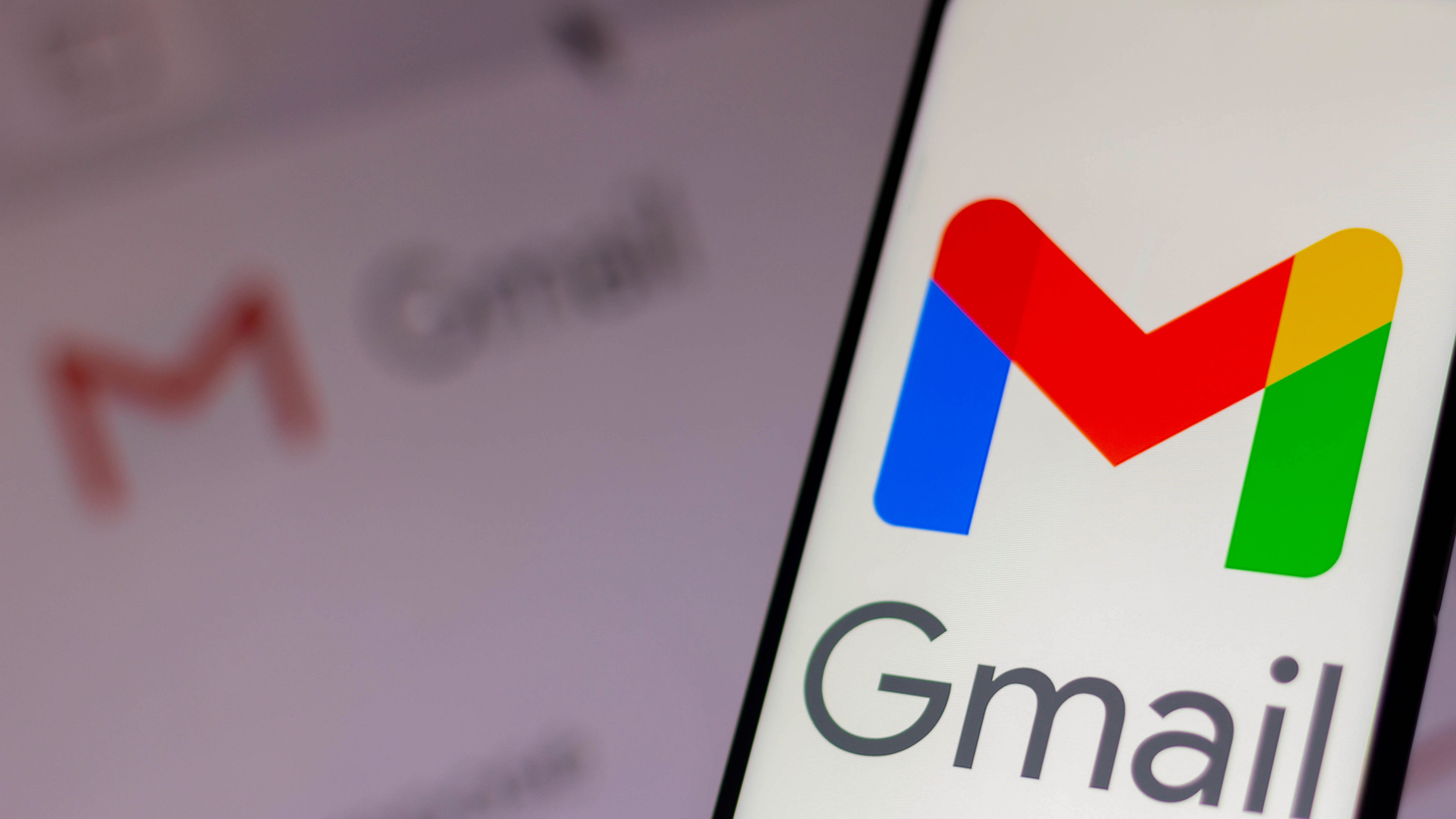Gmail is adding a package tracking feature for the holidays