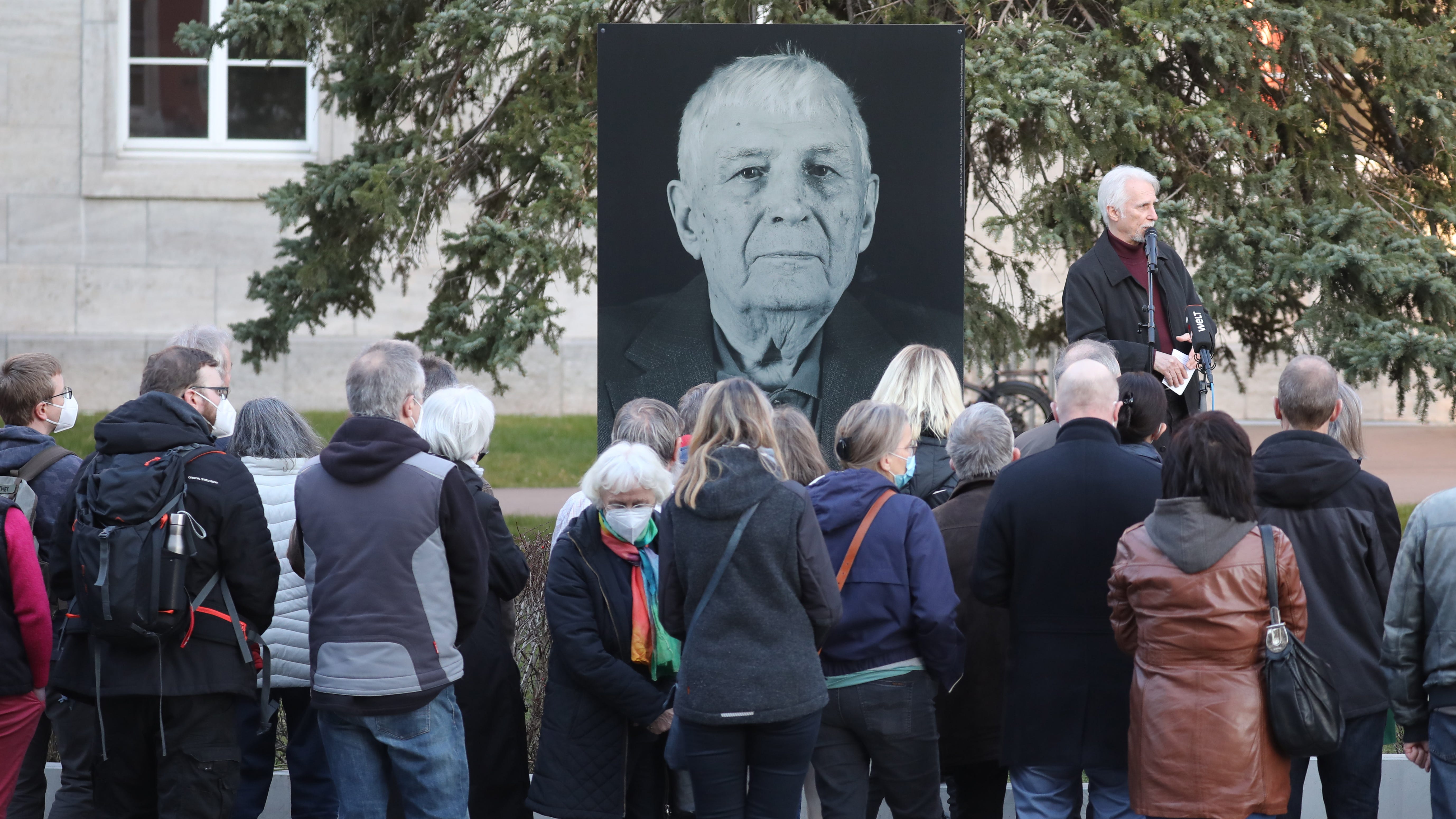 Holocaust survivor, 96, who survived 4 Nazi death camps killed in Ukraine