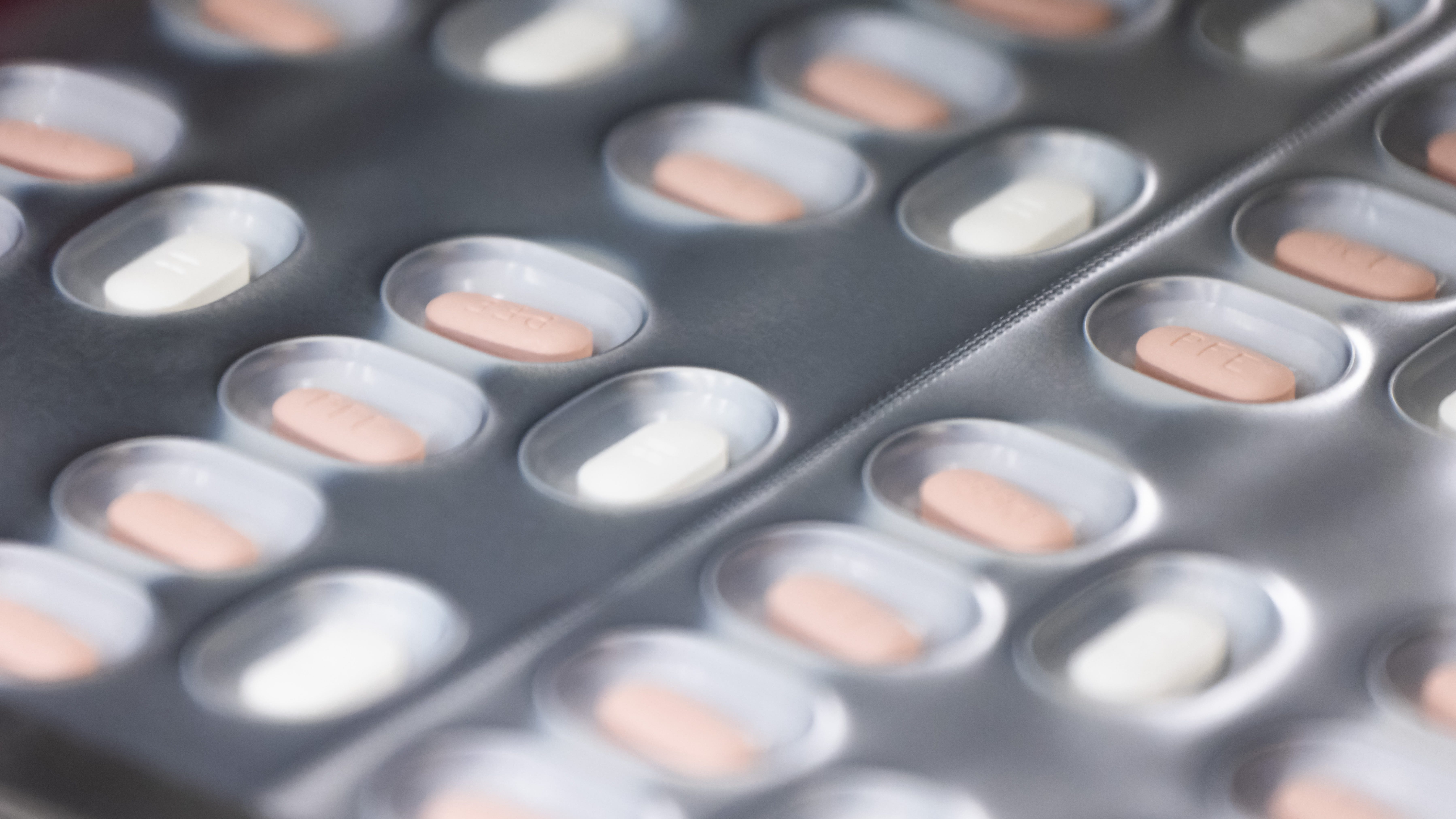 White House makes antiviral COVID-19 treatment more accessible