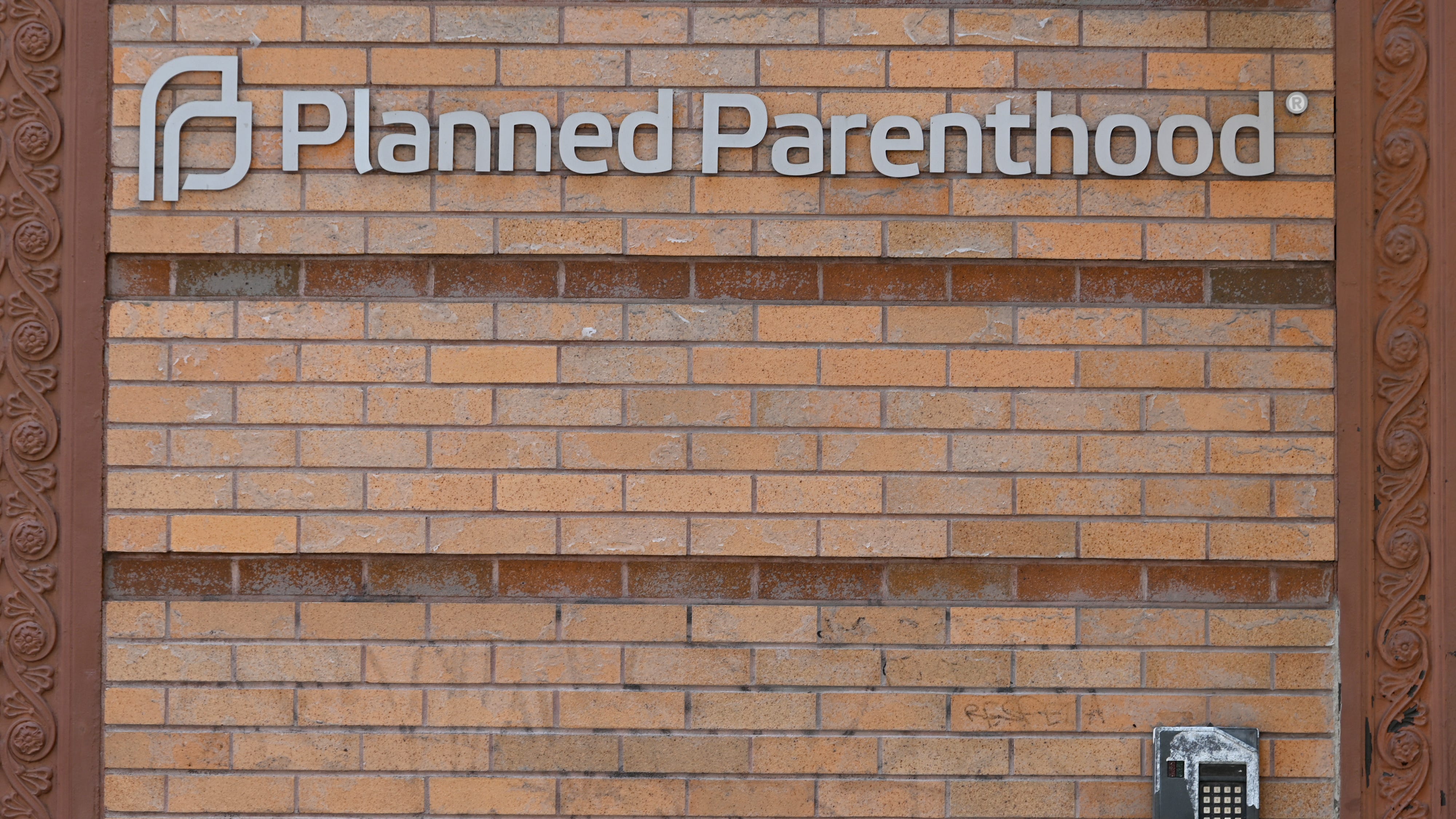 New Minneapolis ordinance makes it illegal to block entrance to abortion clinics