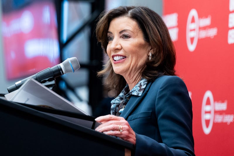 New York’s governor appoints the Port Authority’s executive director, while the New Jersey governor names the chairman of the board of commissioners