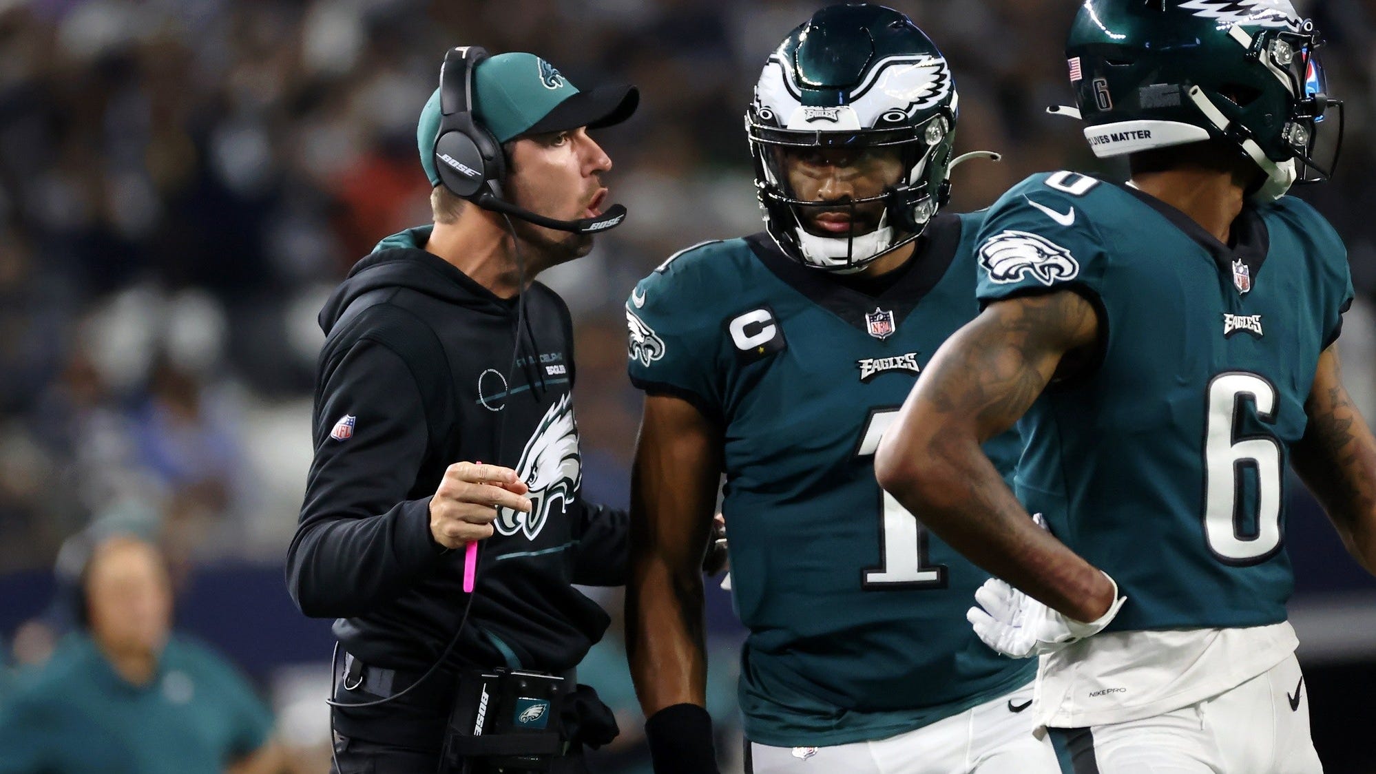 Hurts says moving on from Eagles' loss to Cowboys is like flushing a turd