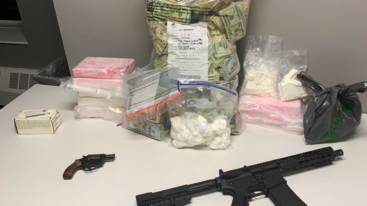 PHOTOS: Guns, 25 lbs. of cocaine, $350K confiscated in Bronx drug bust; 3 charged