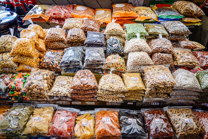Buc-ees packaged snacks