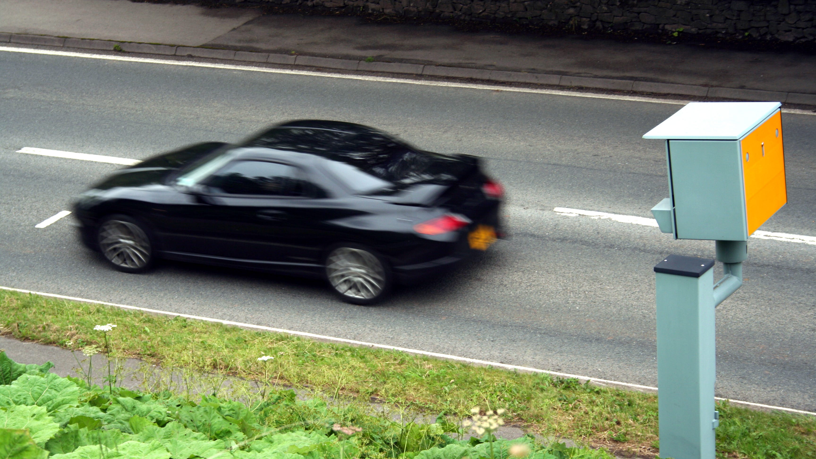 Residents voice concerns about excessive speeding in western suburb