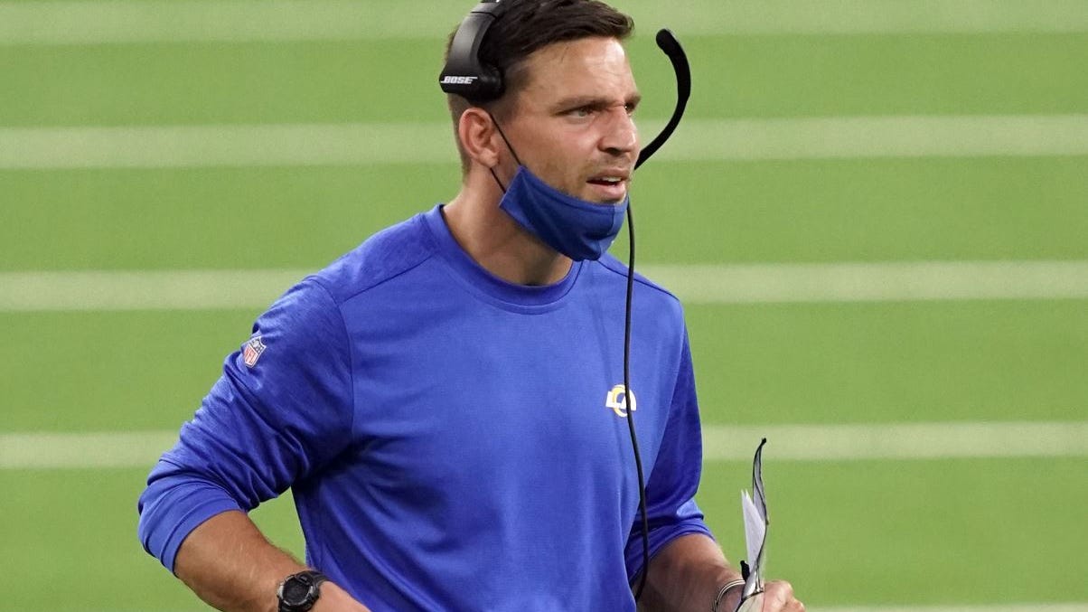 Chargers reportedly hire Rams defensive coordinator Staley as head coach